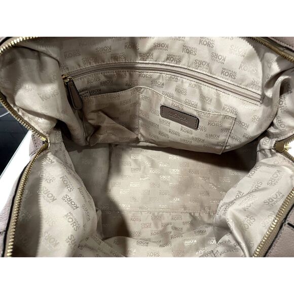 Michael Kors Luggage Hamilton Weekender Duffle, Beige Taupe - Picture 4 of 16